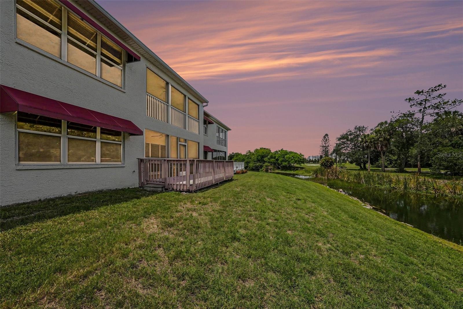 EAST BAY GOLF VILLAS AT WATER VIEW CONDO - Residential