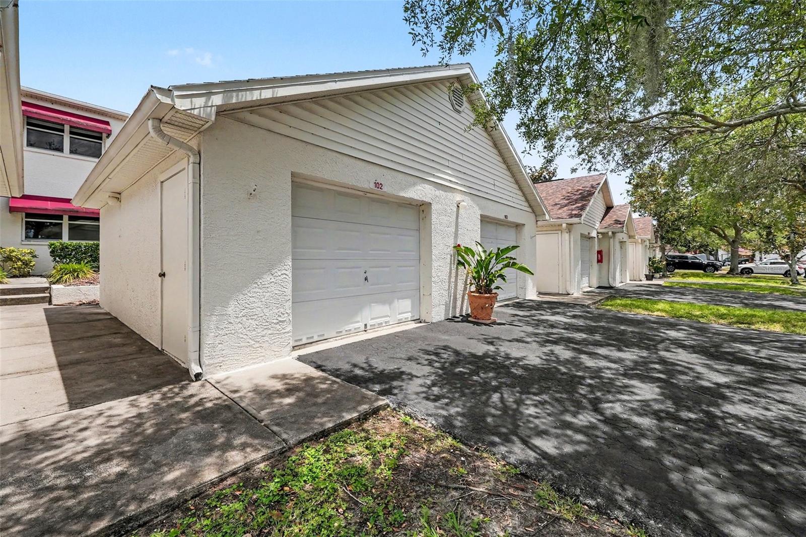 EAST BAY GOLF VILLAS AT WATER VIEW CONDO - Residential