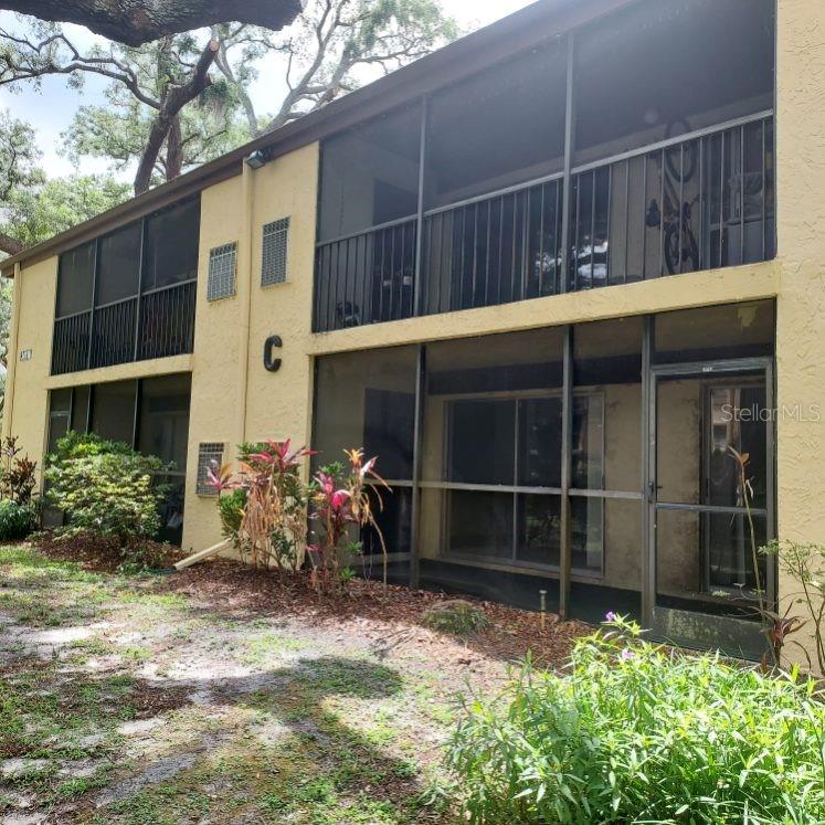 THE OAKS UNIT II A CONDO - Residential