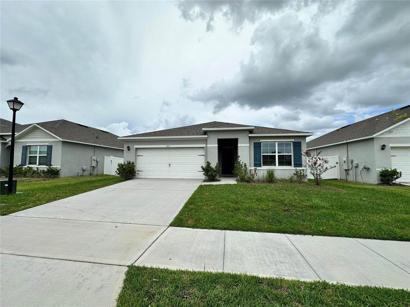 Welcome to your new home in the charming community of Kindred! This single-family home offers comfortable living in a great location. This
home includes many upgraded features including granite countertops, stainless steel appliances, security alarm system, central HVAC, garage,
screened porch and a fully fenced spacious yard. In addition, the community offers multiple clubhouses, community pools, playgrounds, parks, walking trails, and tennis courts. Also pet-friendly.