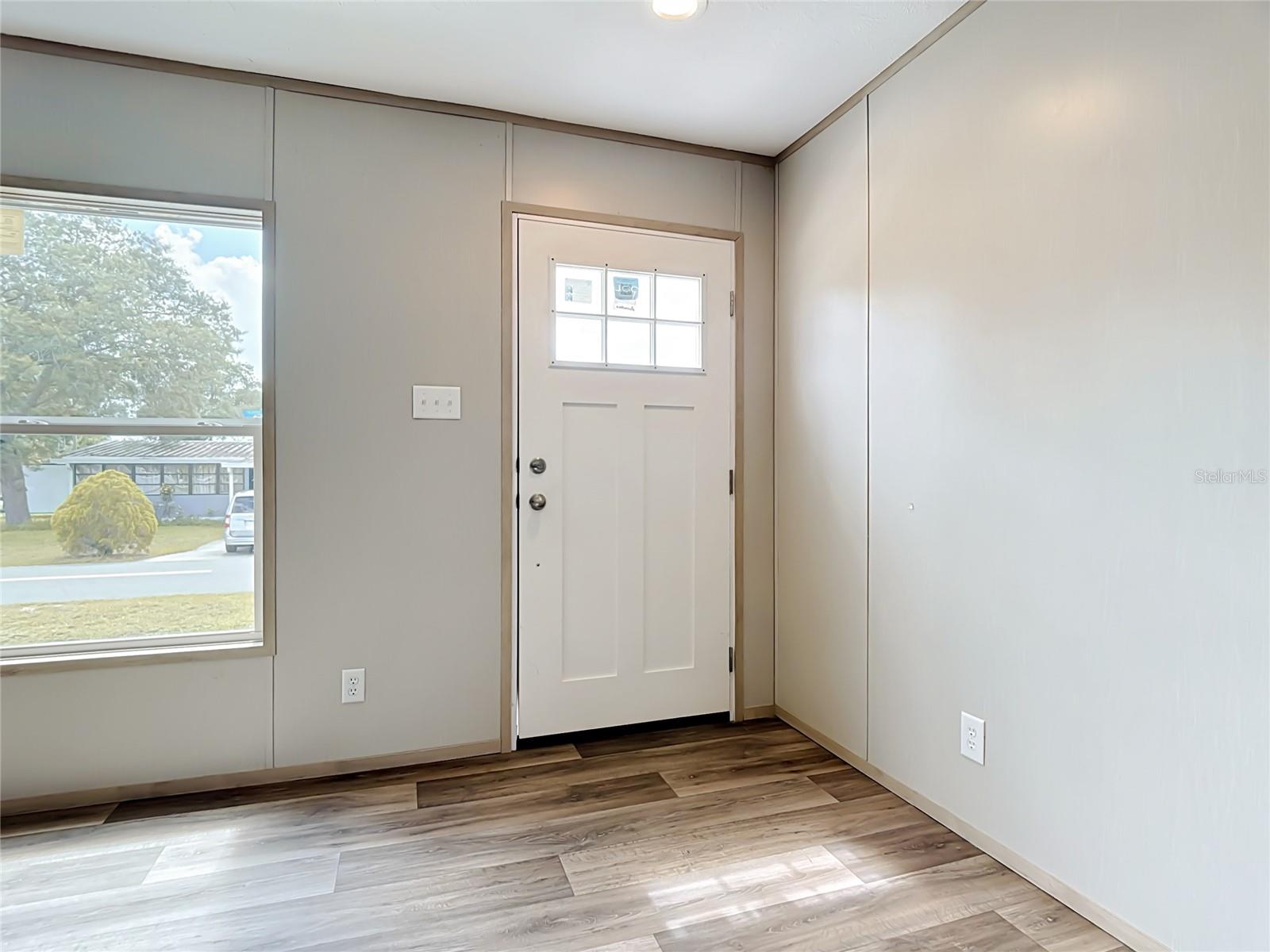 PINE GROVE PARK - Residential