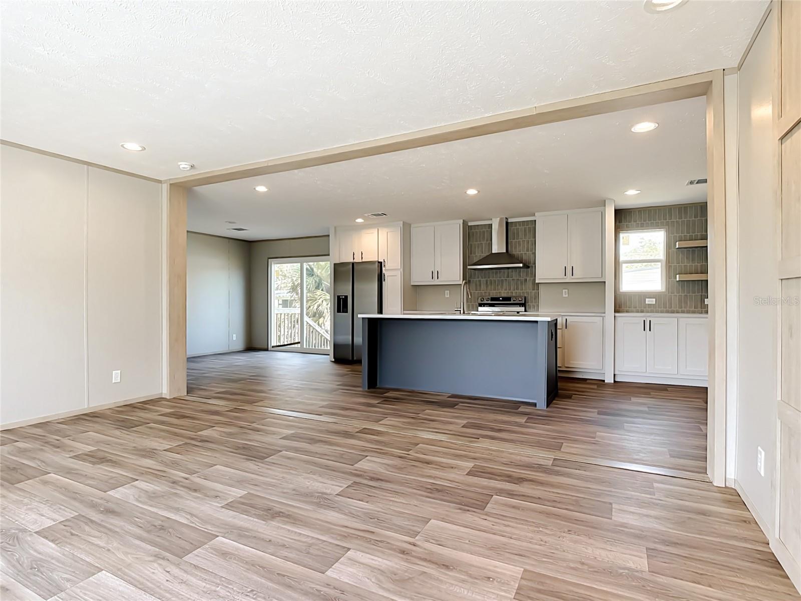PINE GROVE PARK - Residential