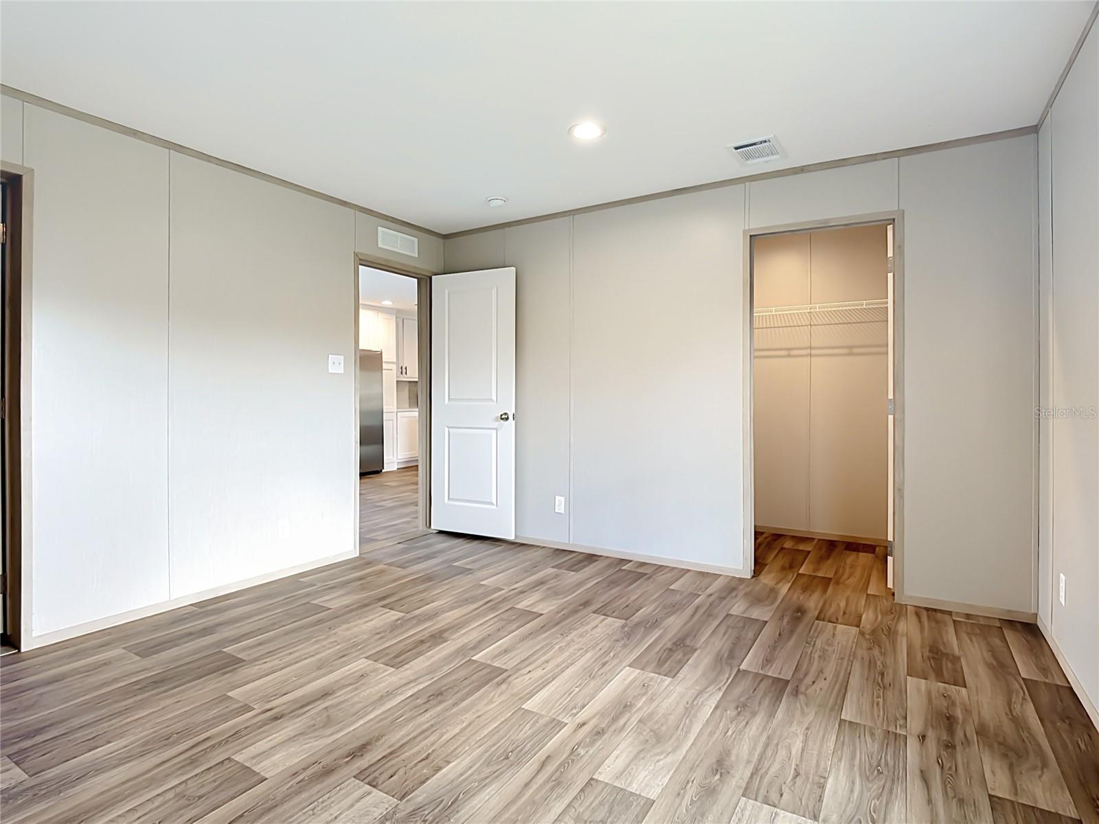PINE GROVE PARK - Residential