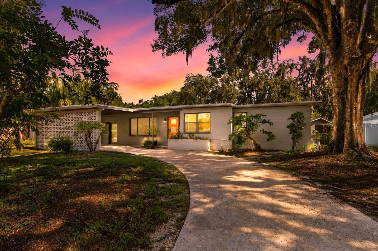 TEMPLE TERRACE RIVERSIDE - Residential