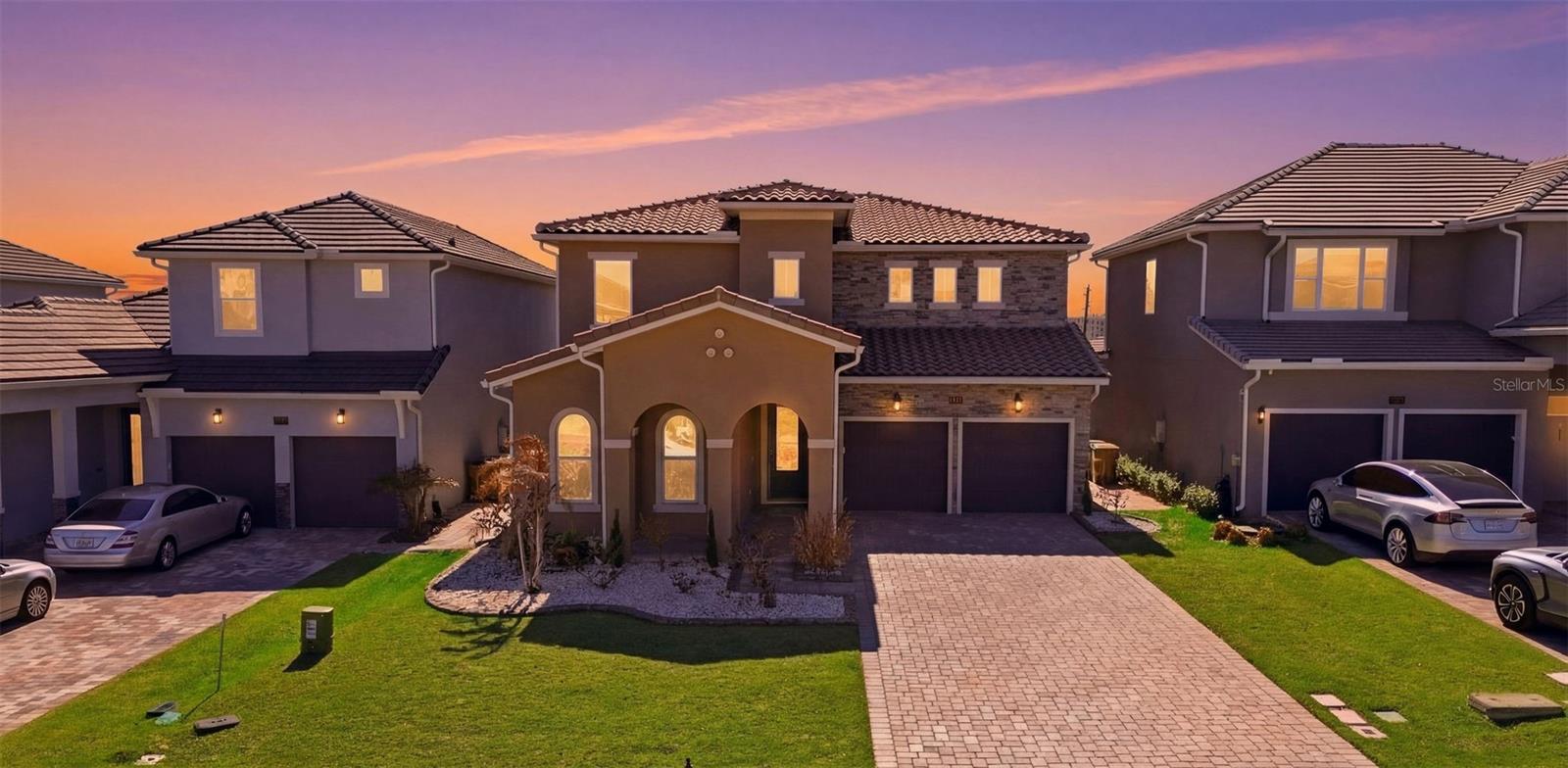 BELLA COLLINA WEST SUB - Residential