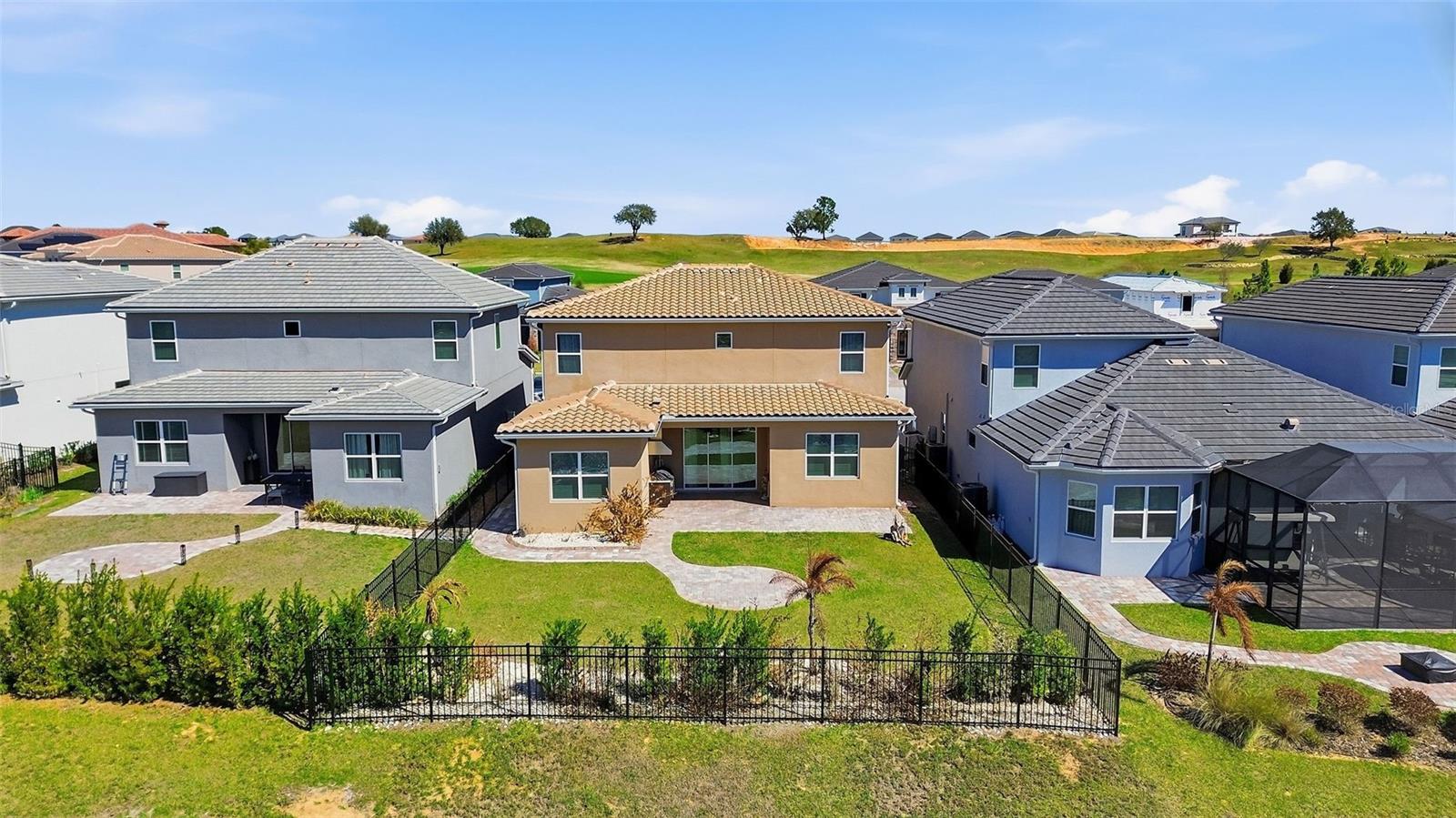 BELLA COLLINA WEST SUB - Residential
