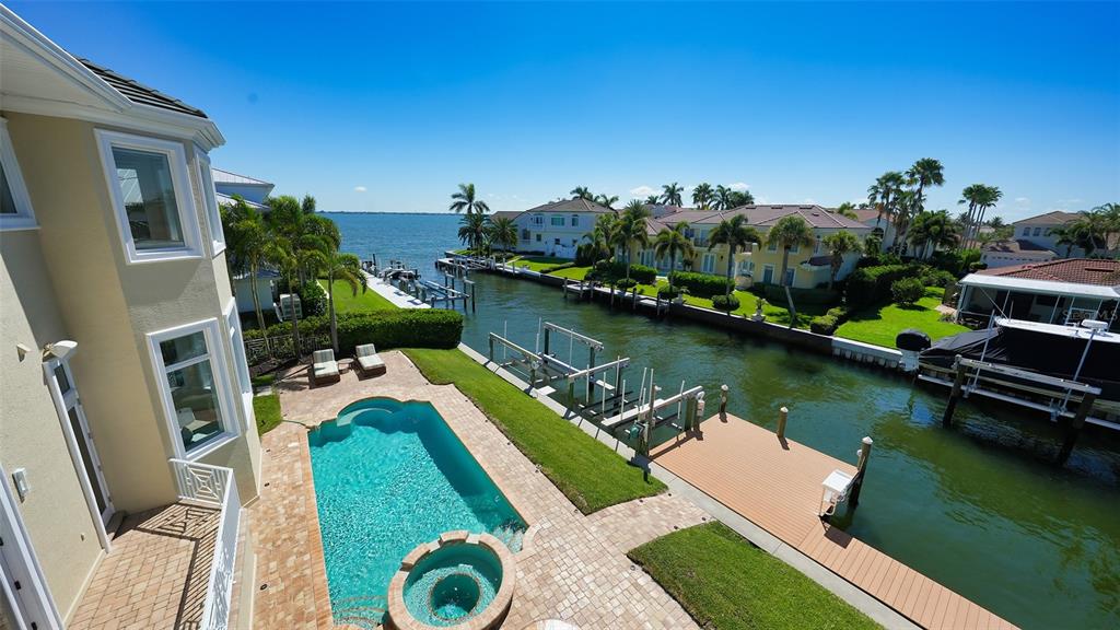 COUNTRY CLUB SHORES SEC 02 - Residential