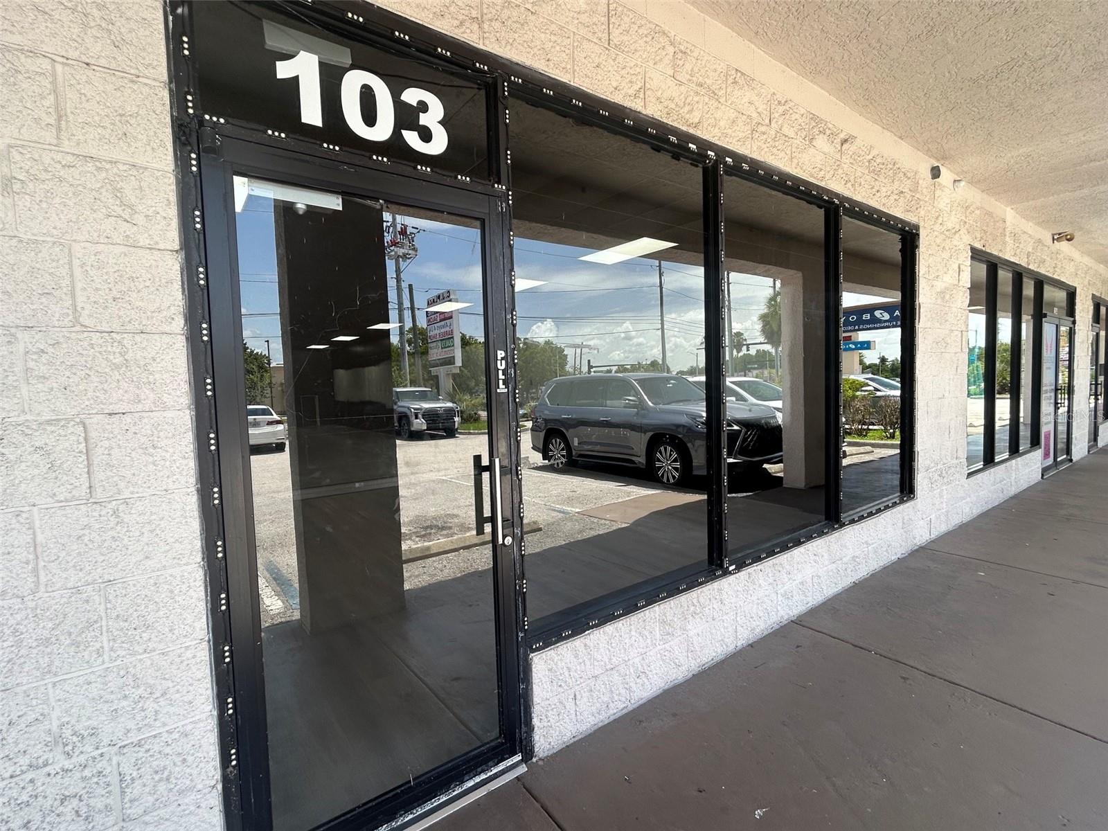 IRLO O BRONSONS SUB - Commercial Lease