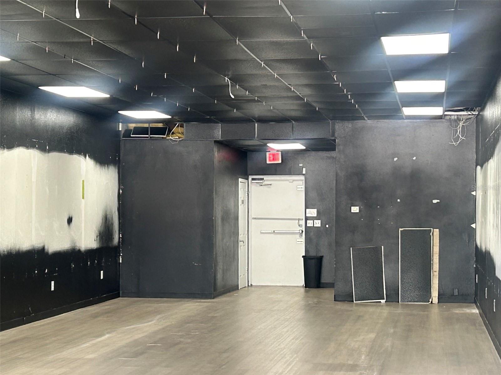 IRLO O BRONSONS SUB - Commercial Lease