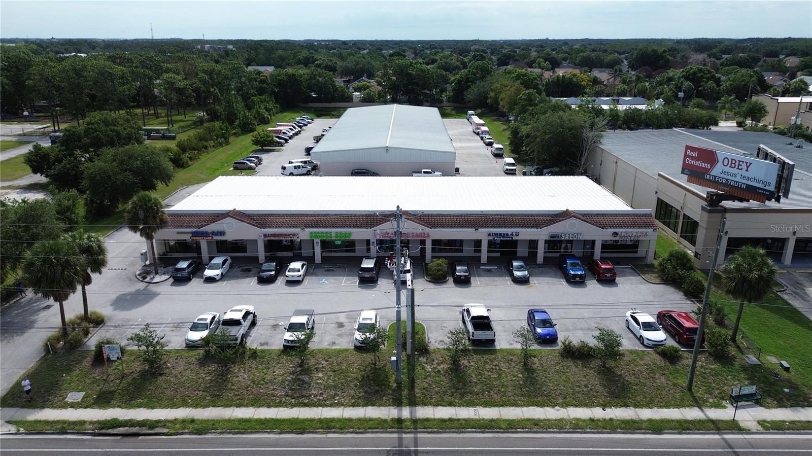 IRLO O BRONSONS SUB - Commercial Lease