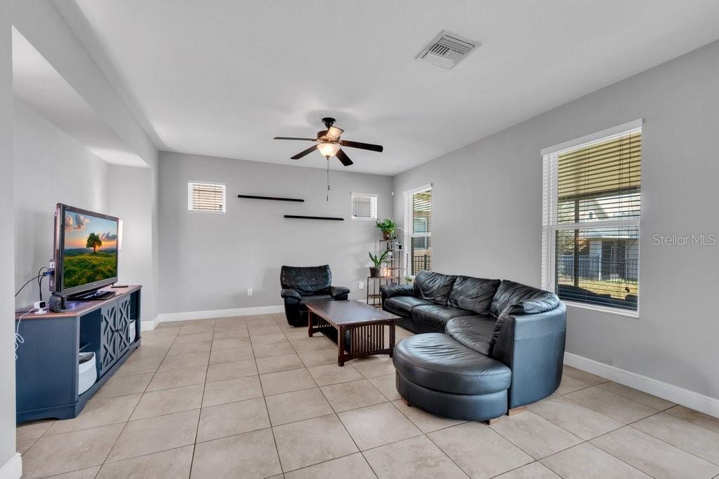 FISHHAWK RANCH WEST PH 1B/1C - Residential