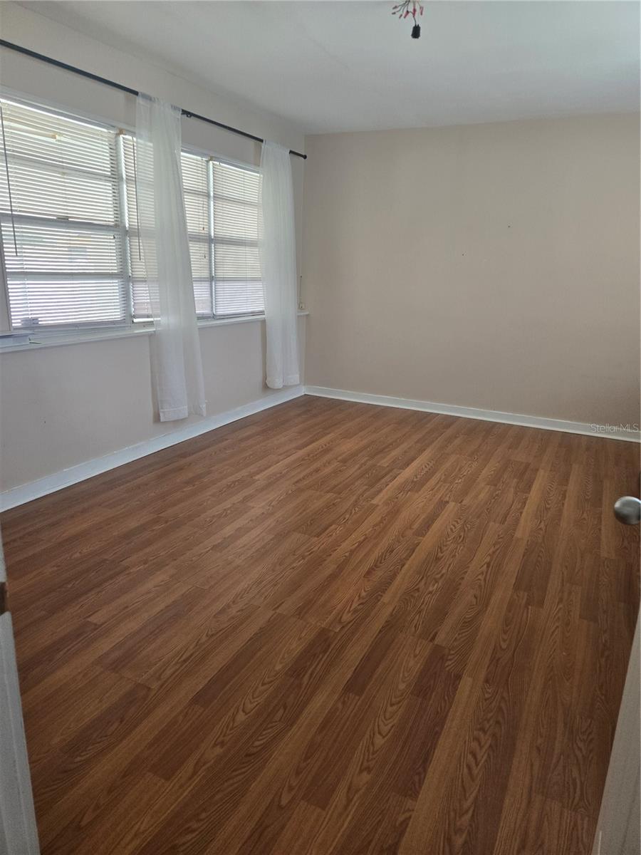 NORTH ST PETERSBURG - Residential