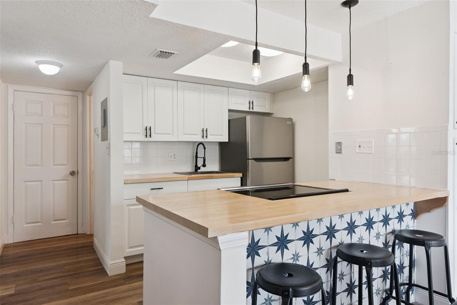 MAI KAI APTS - Residential
