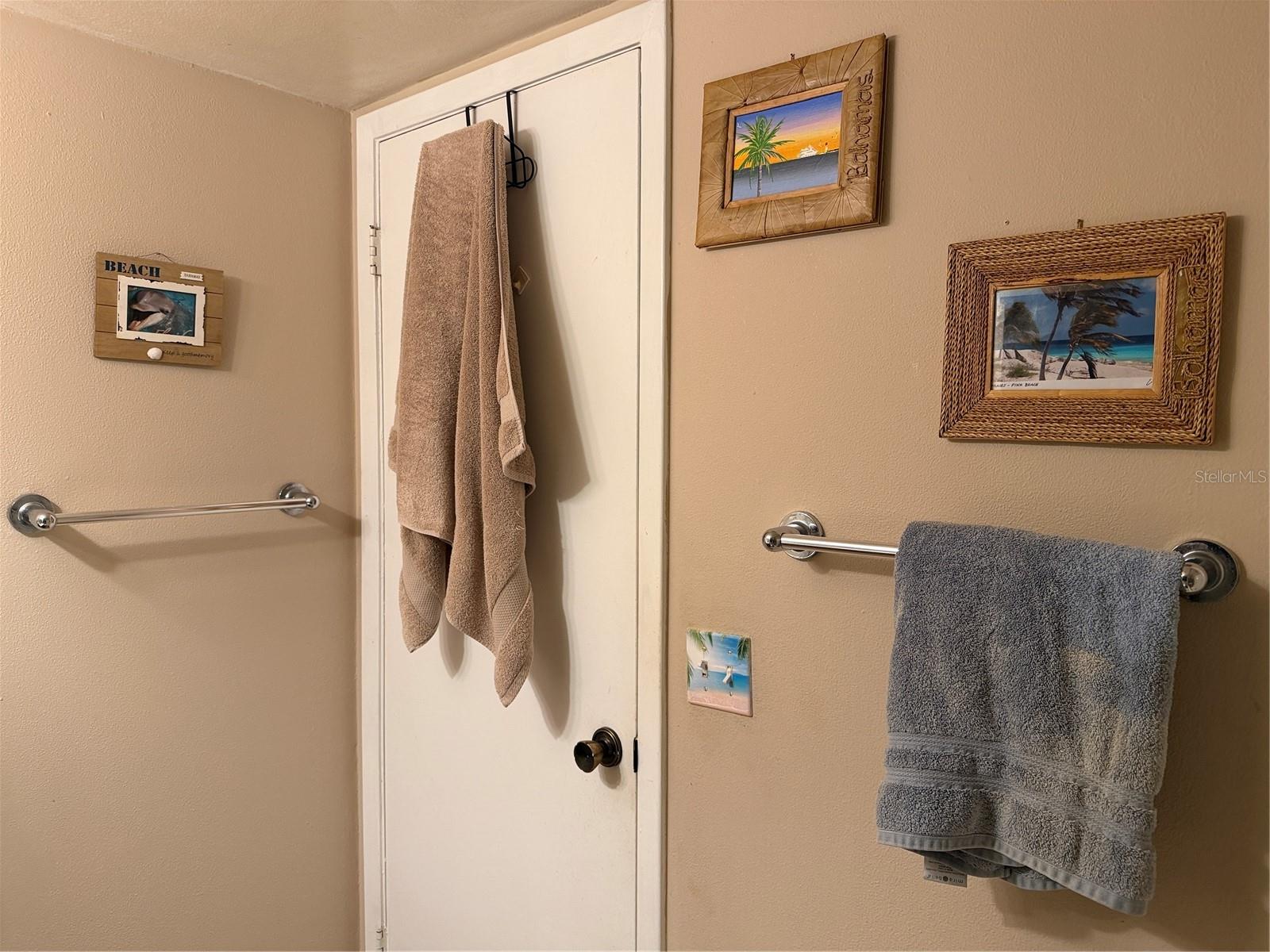 PARADISE LAKES RESORT CONDO - Residential