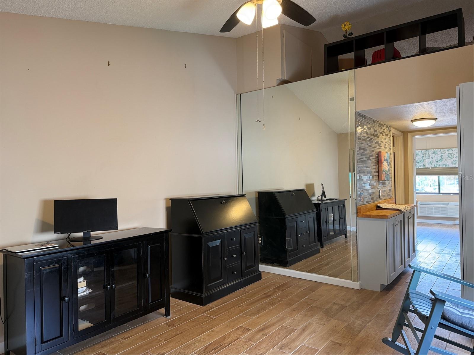 PARADISE LAKES RESORT CONDO - Residential