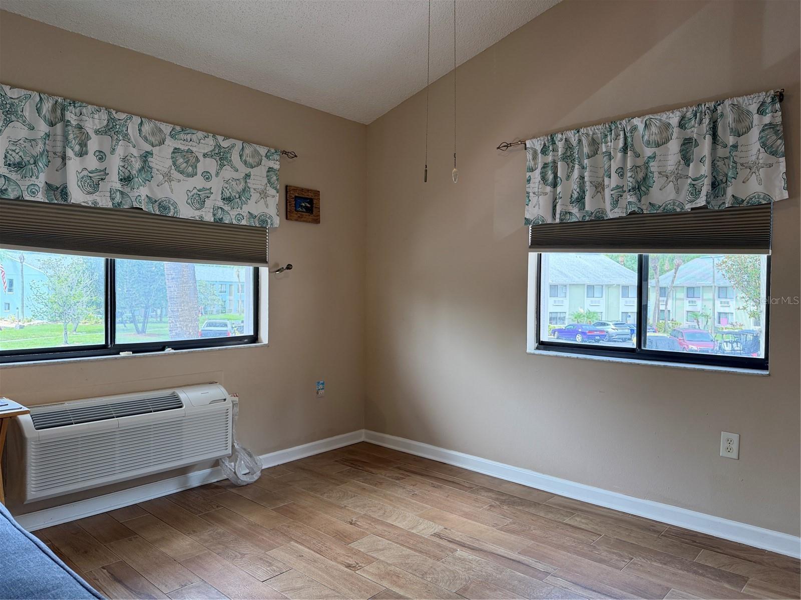 PARADISE LAKES RESORT CONDO - Residential