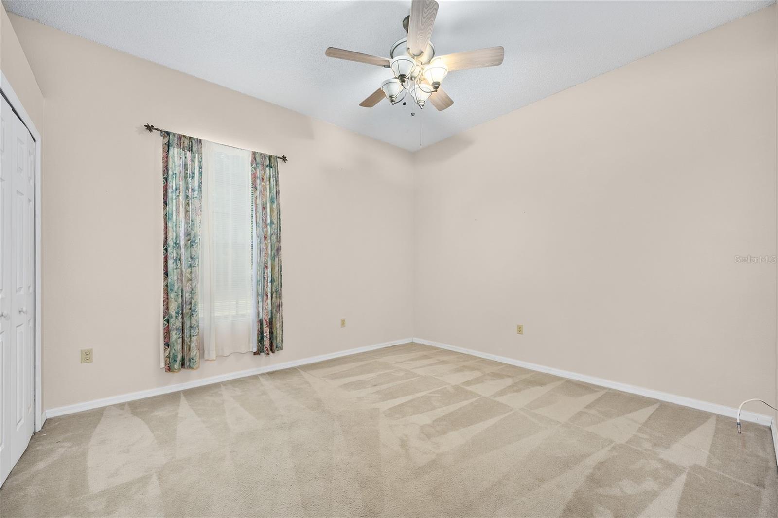 DELTONA LAKES UNIT 03 - Residential