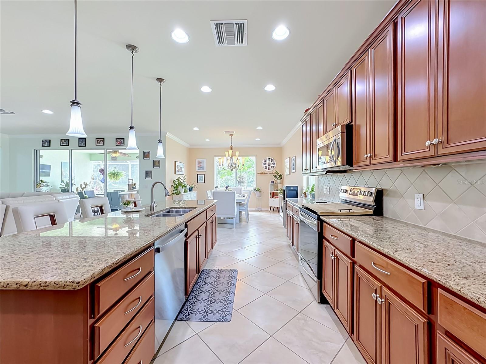 ISLES OF SARASOTA - Residential