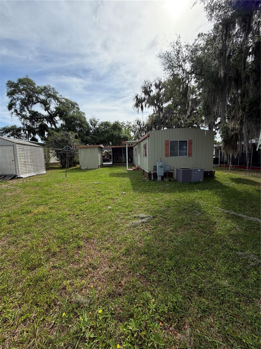WATER WHEEL ADULT MOBILE HOME - Residential
