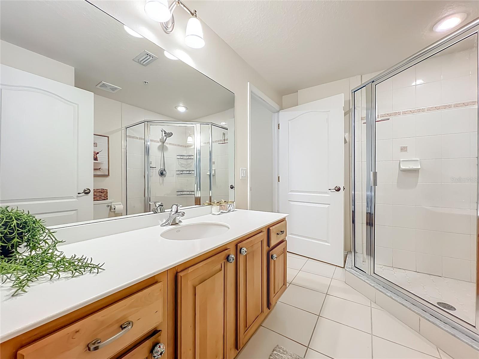 INDIALANTIC ONE - Residential