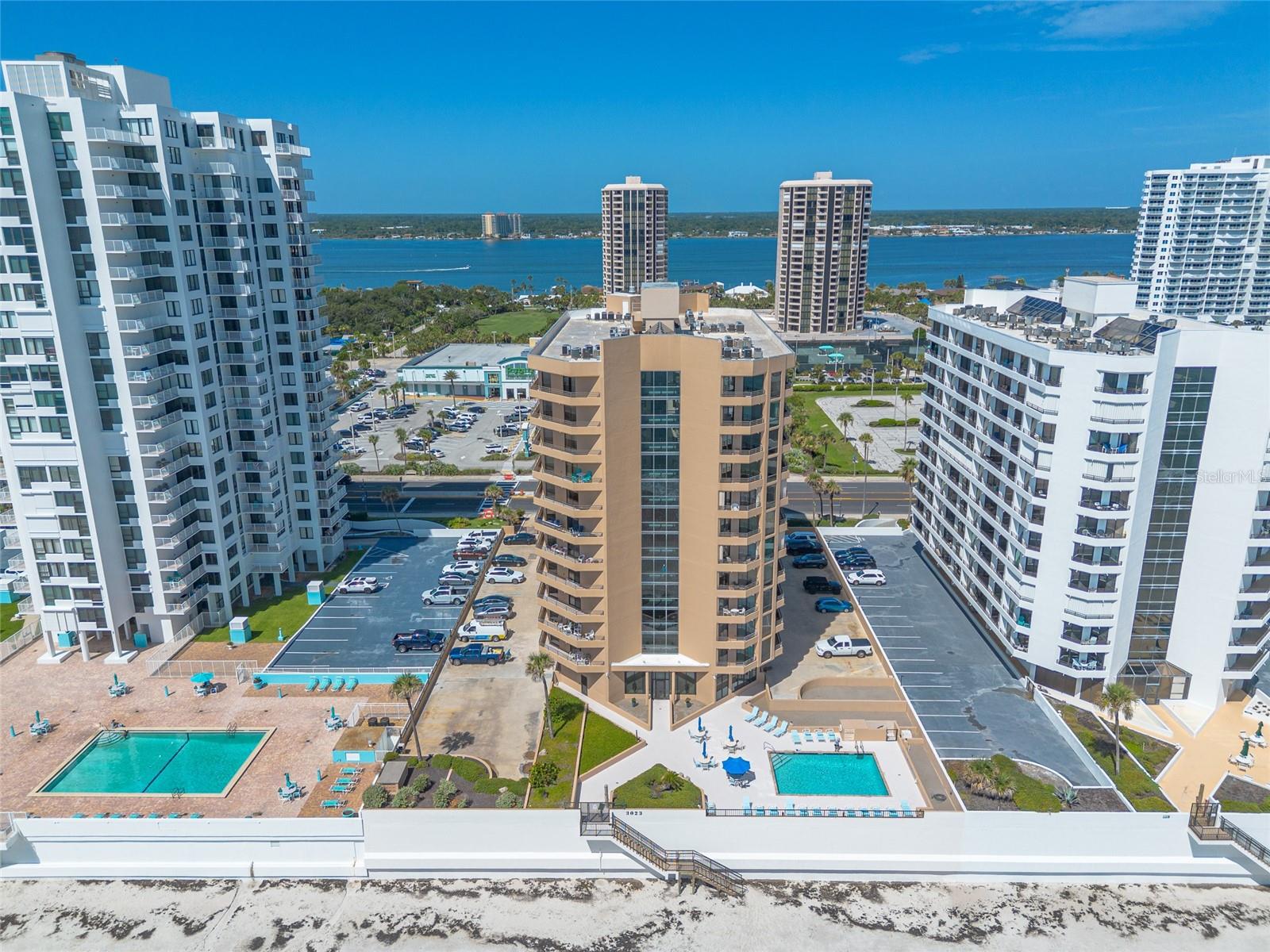 OCEANS ATRIUM CONDO - Residential
