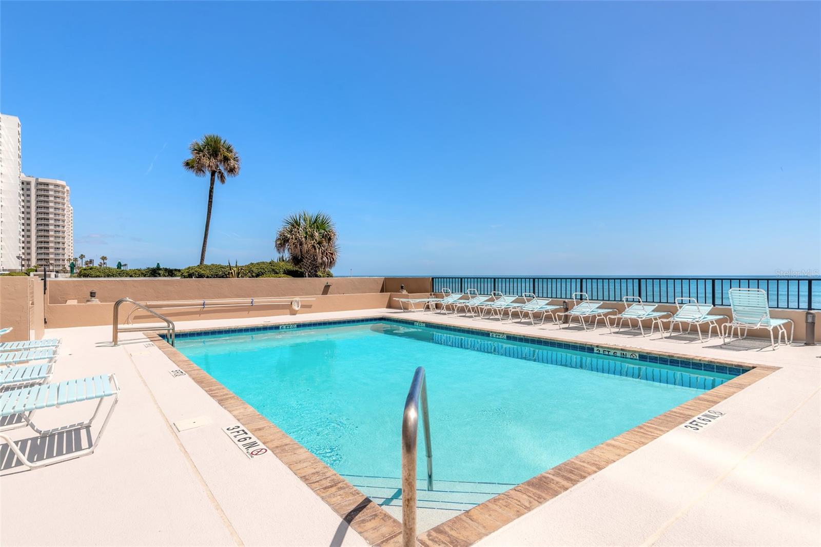OCEANS ATRIUM CONDO - Residential