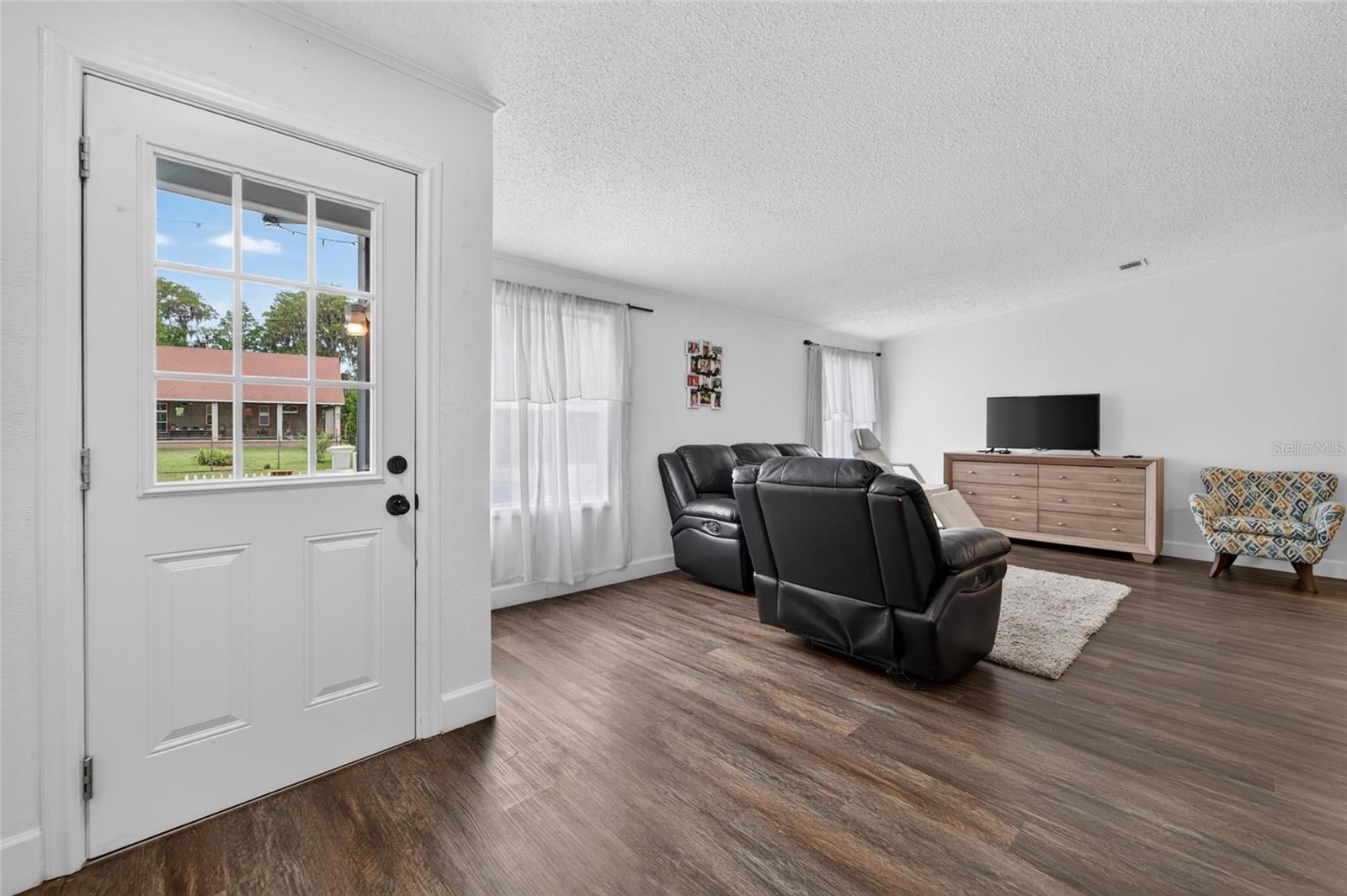 MOON LAKE ESTATES - Residential