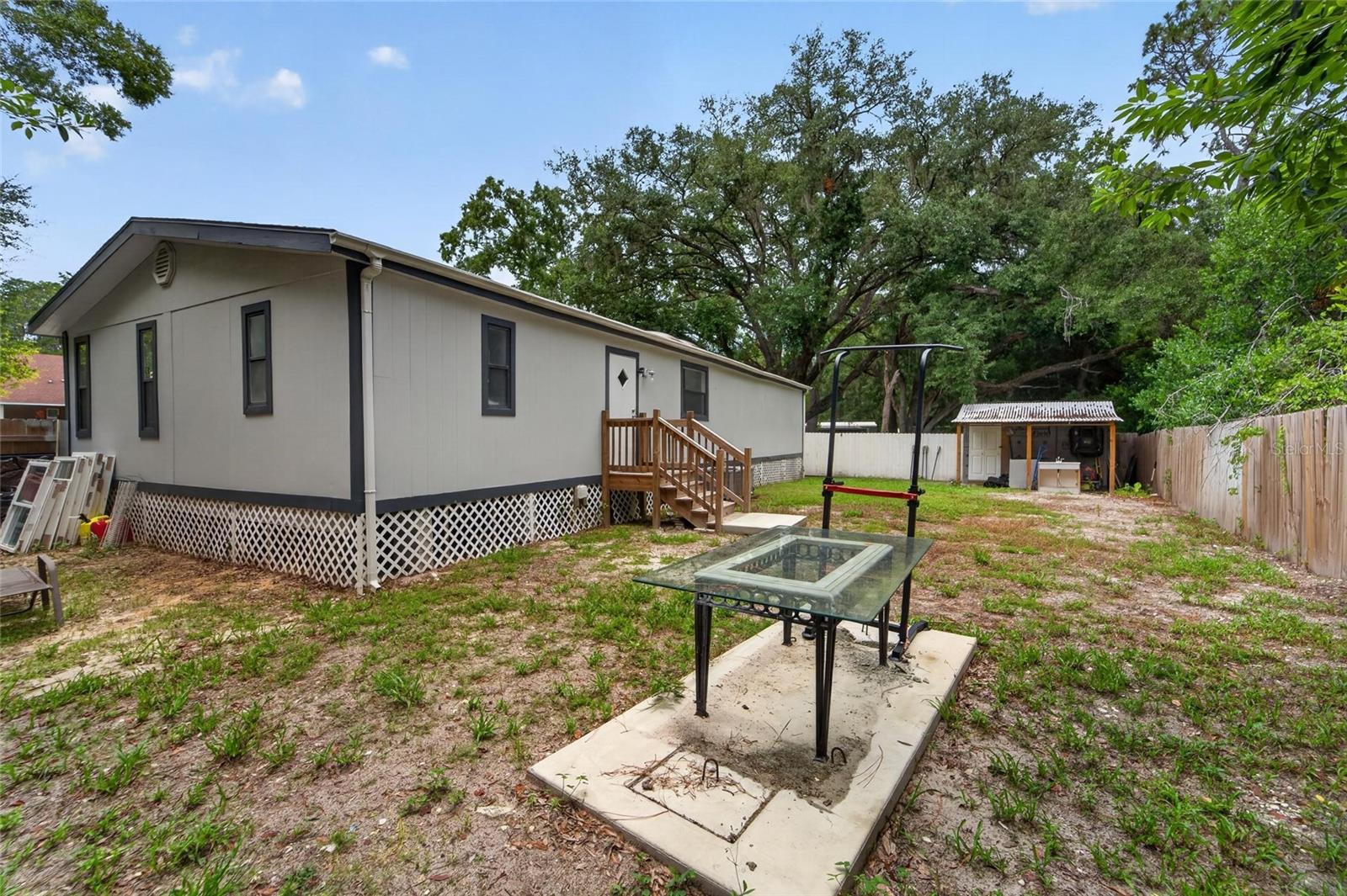 MOON LAKE ESTATES - Residential