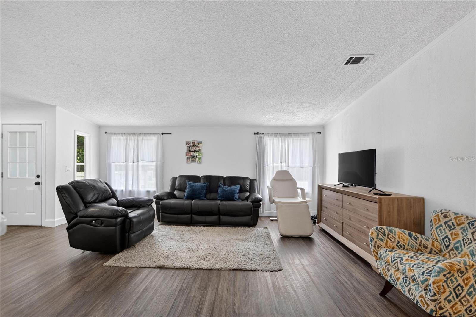 MOON LAKE ESTATES - Residential