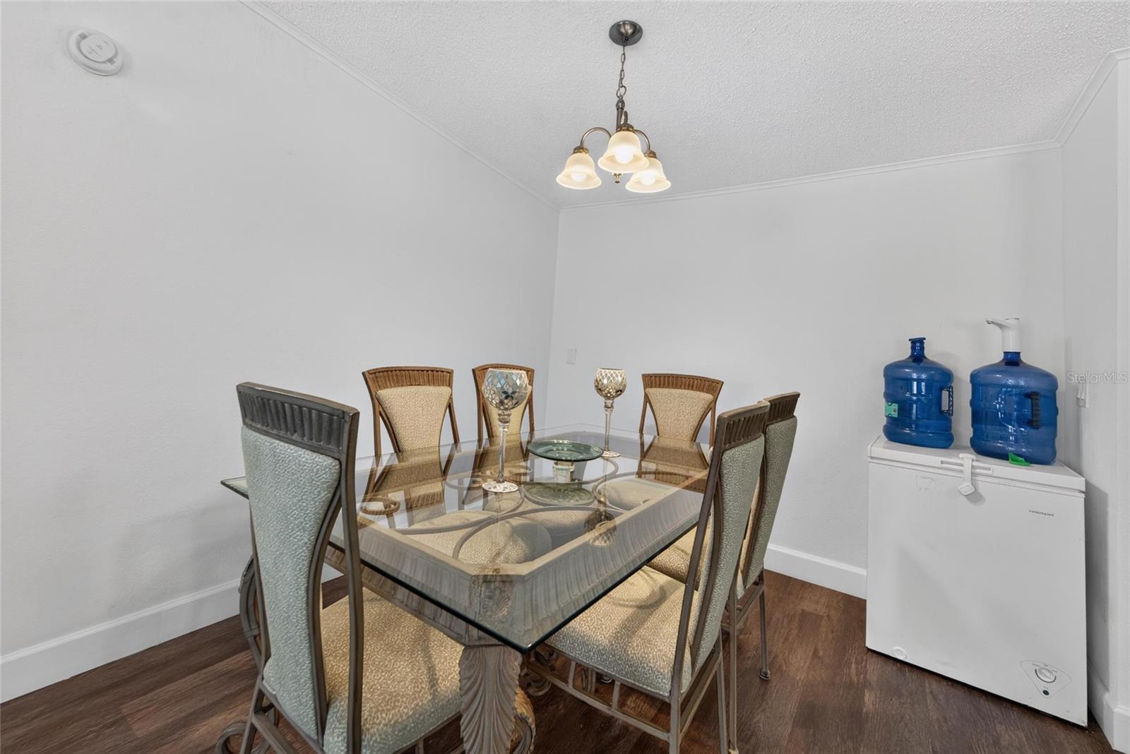 MOON LAKE ESTATES - Residential