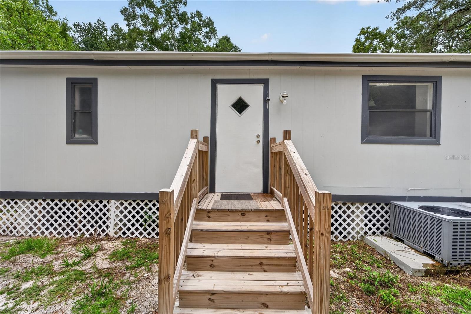MOON LAKE ESTATES - Residential