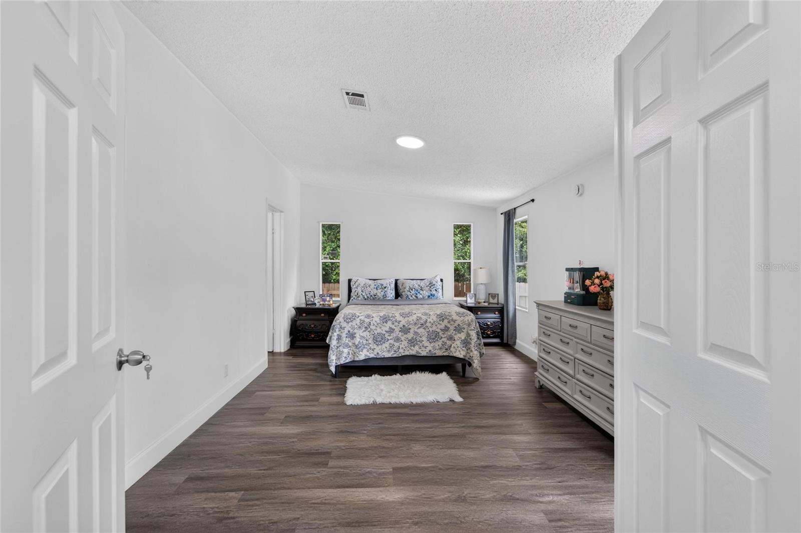 MOON LAKE ESTATES - Residential