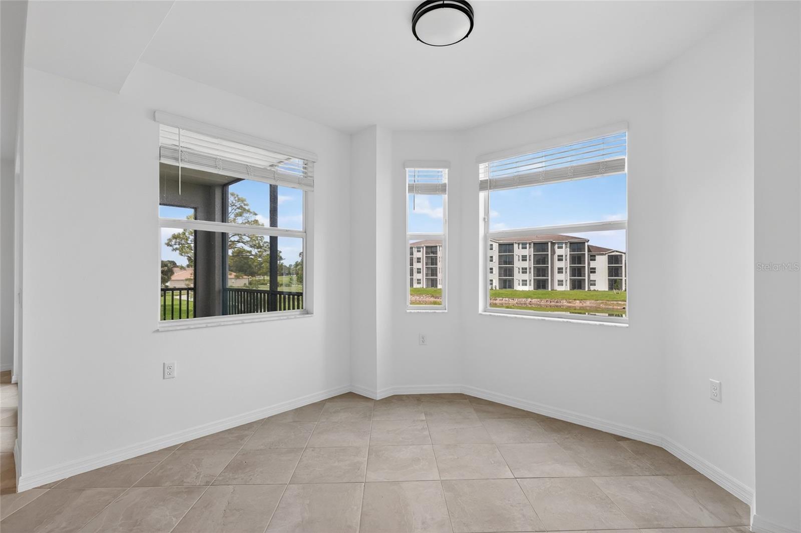 TERRACE 2/IBIS LNDG PH I BLDG - Residential