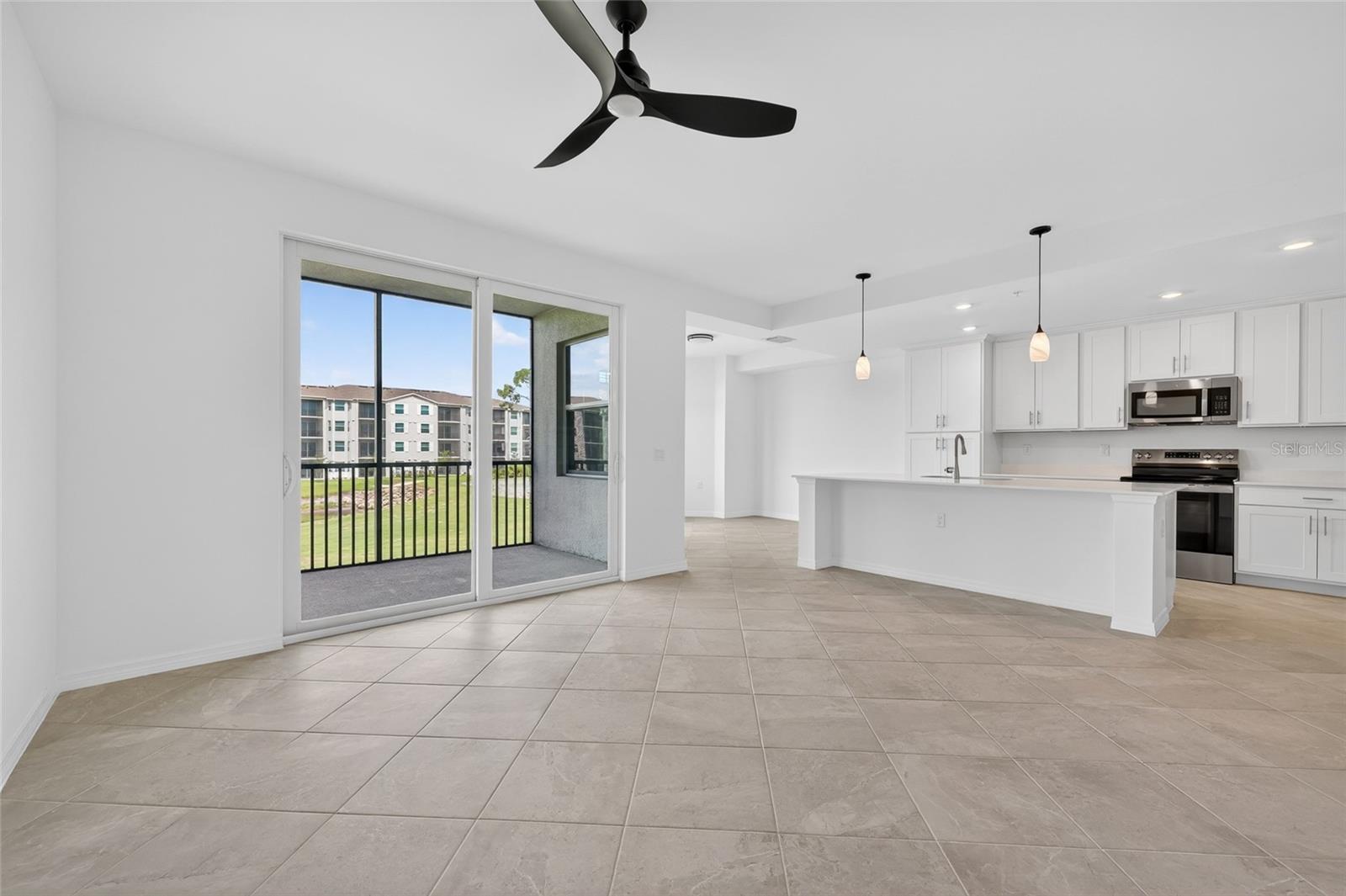 TERRACE 2/IBIS LNDG PH I BLDG - Residential
