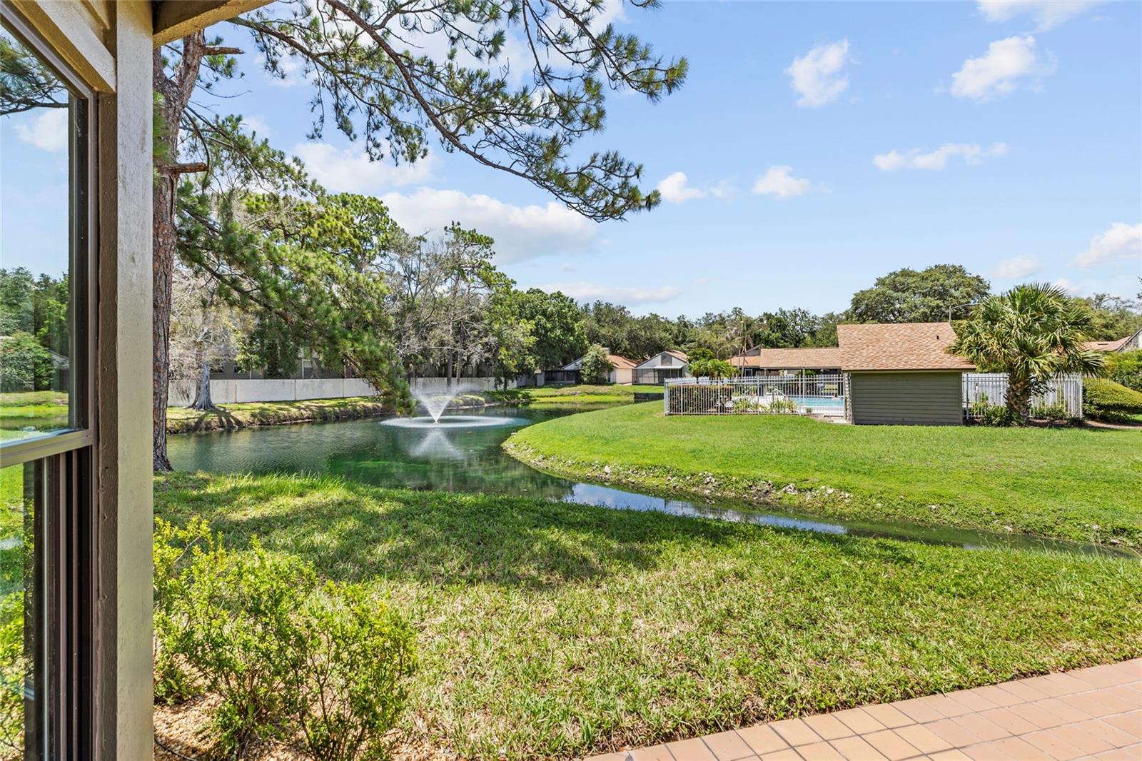 SWEETWATER OAKS II A CONDOMINI - Residential
