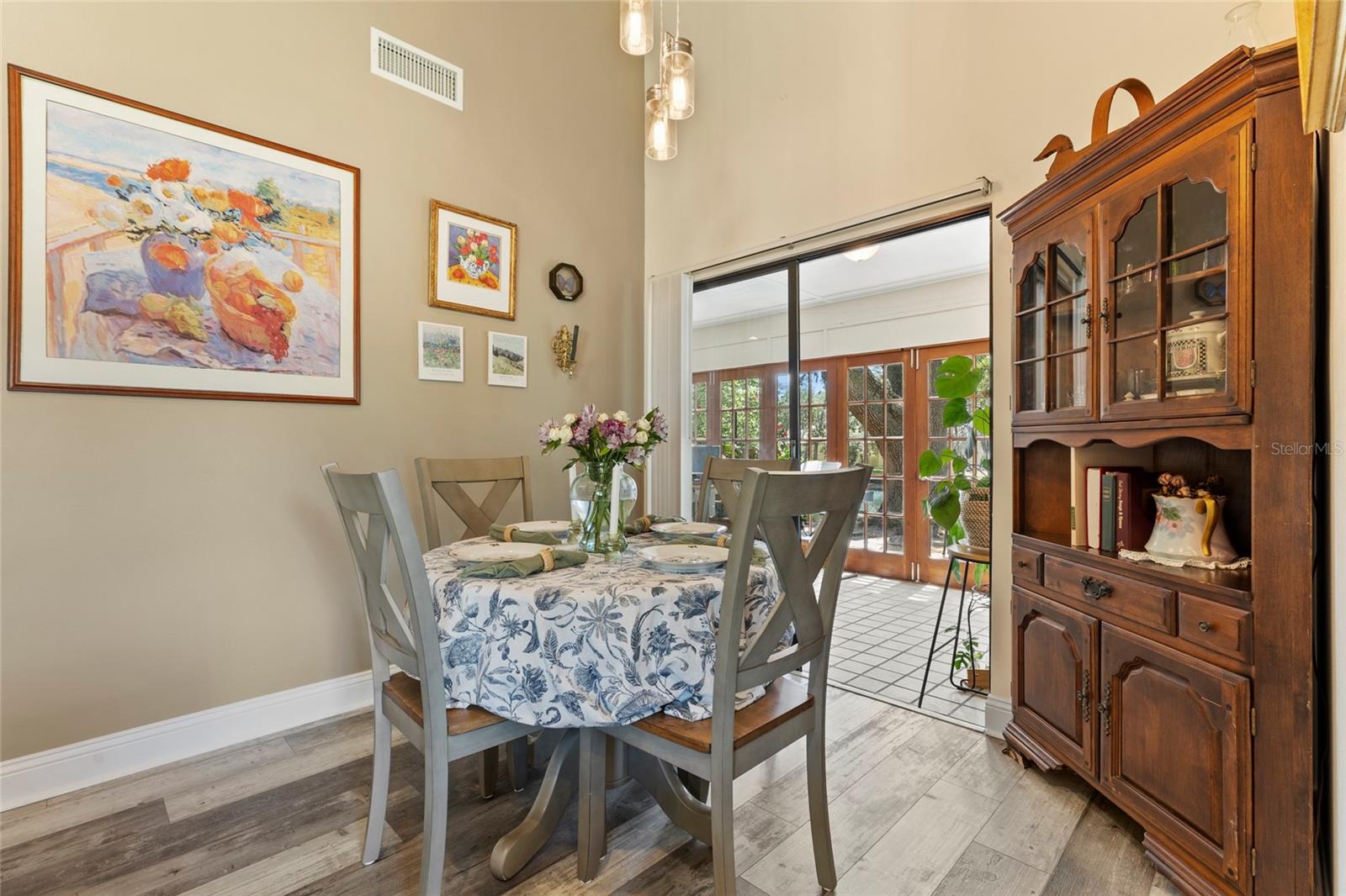 SWEETWATER OAKS II A CONDOMINI - Residential