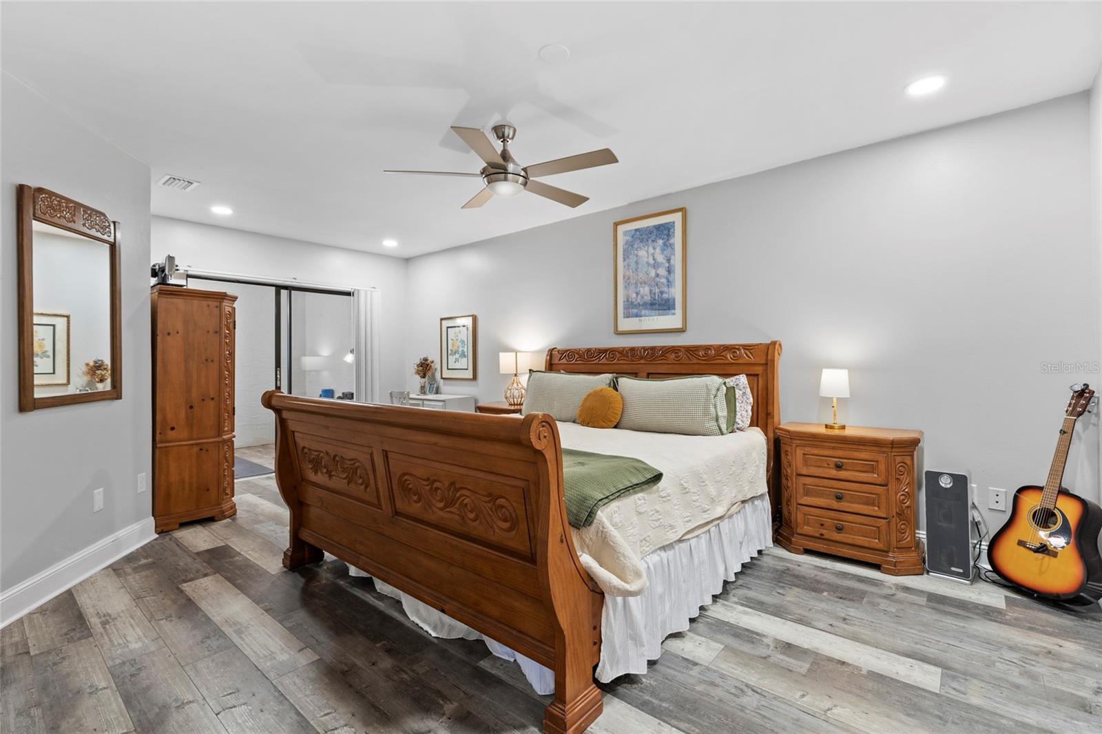SWEETWATER OAKS II A CONDOMINI - Residential