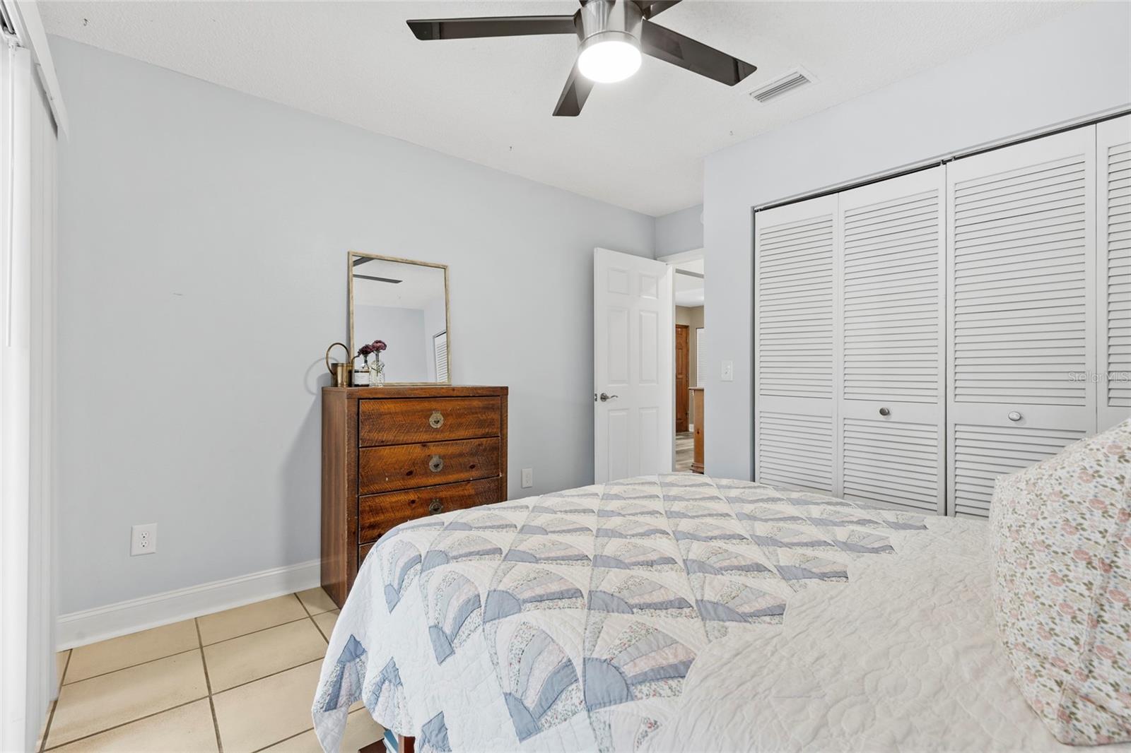SWEETWATER OAKS II A CONDOMINI - Residential