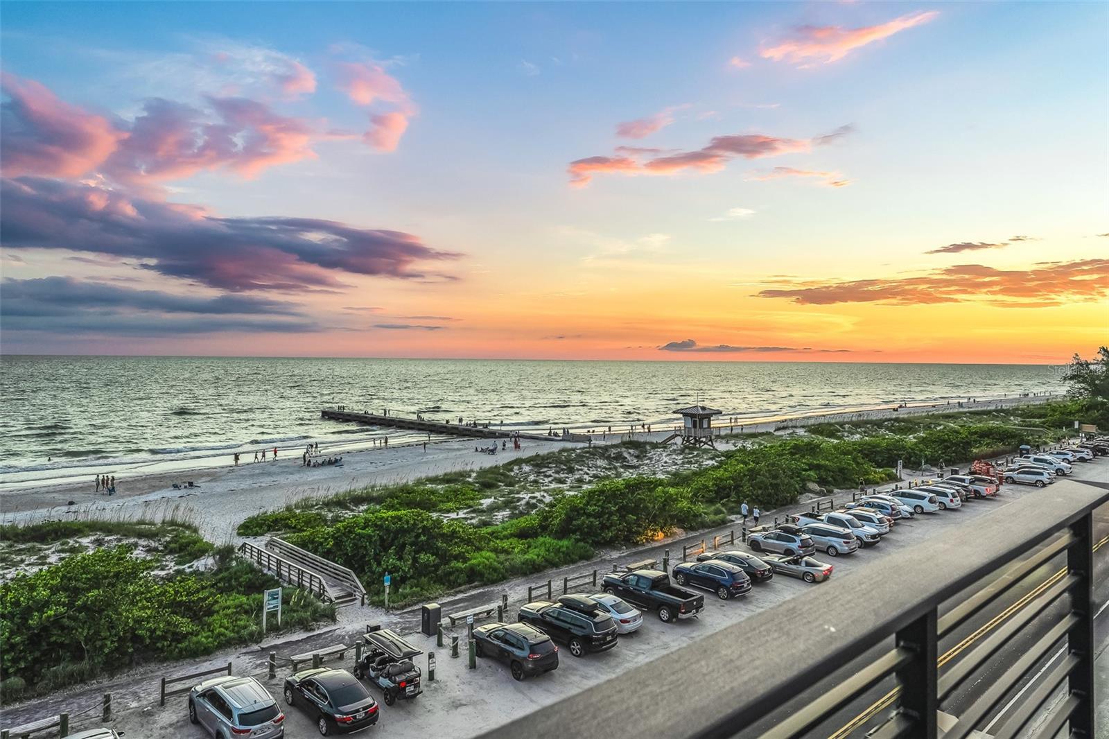 CORTEZ BEACH - Residential