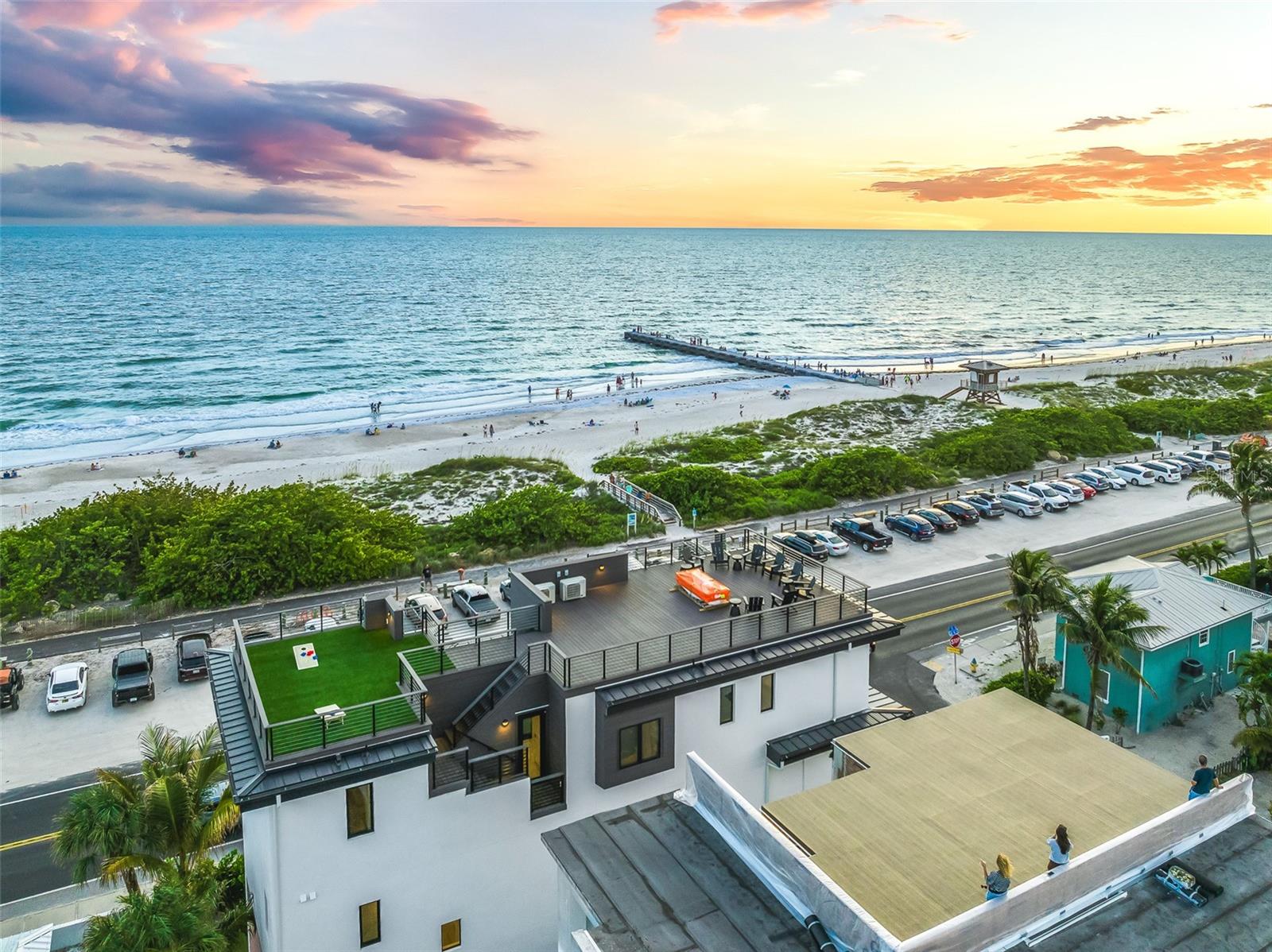 CORTEZ BEACH - Residential