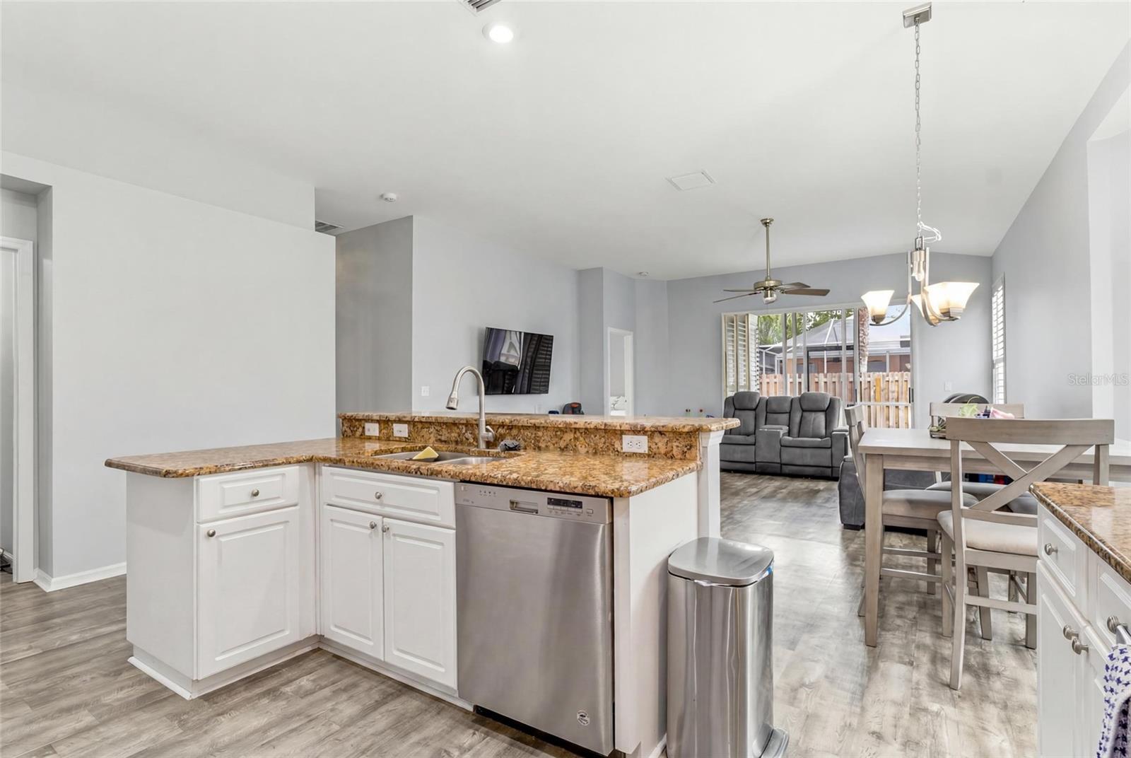 VILLAROSA PH F - Residential