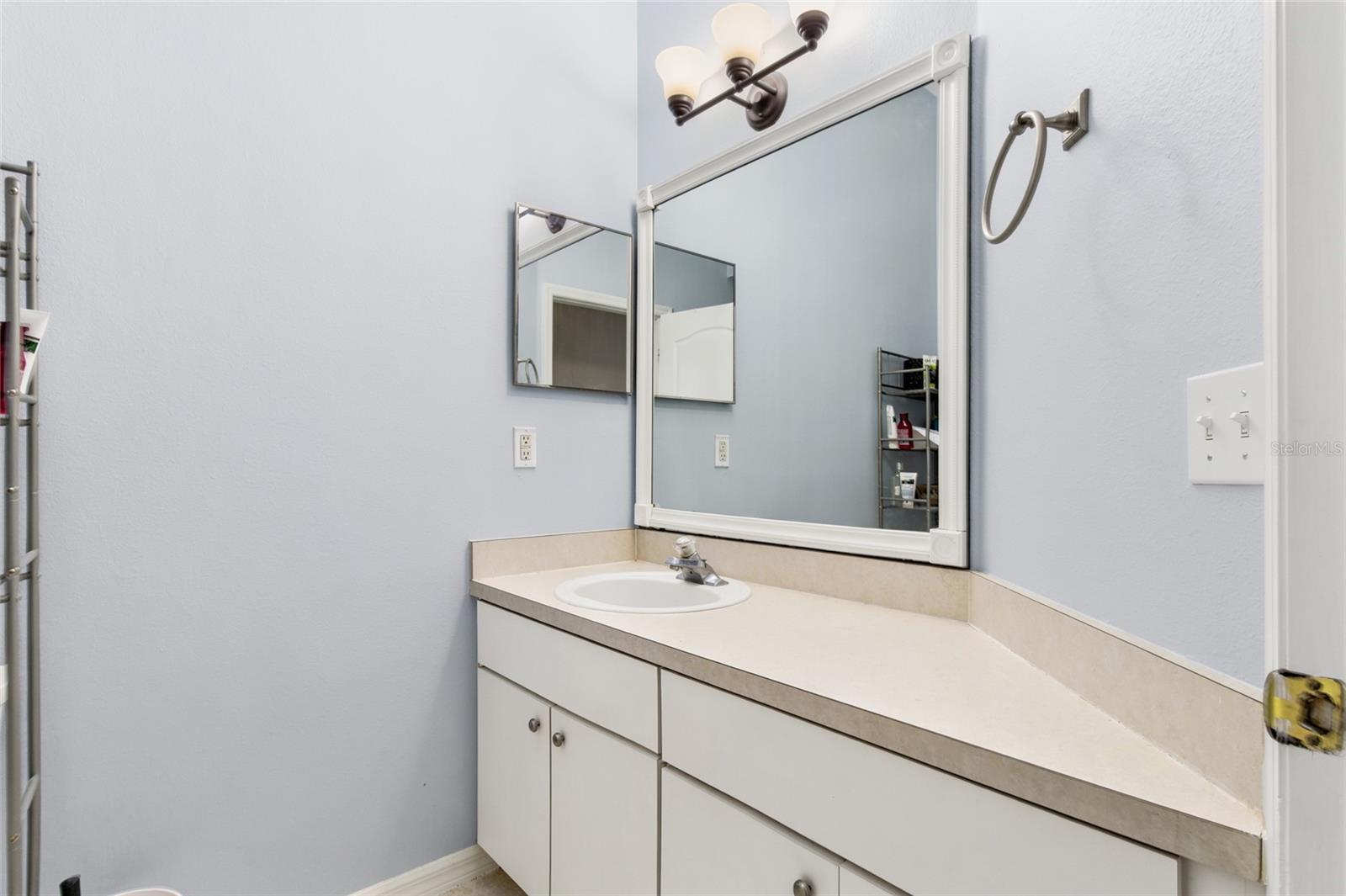 VILLAROSA PH F - Residential