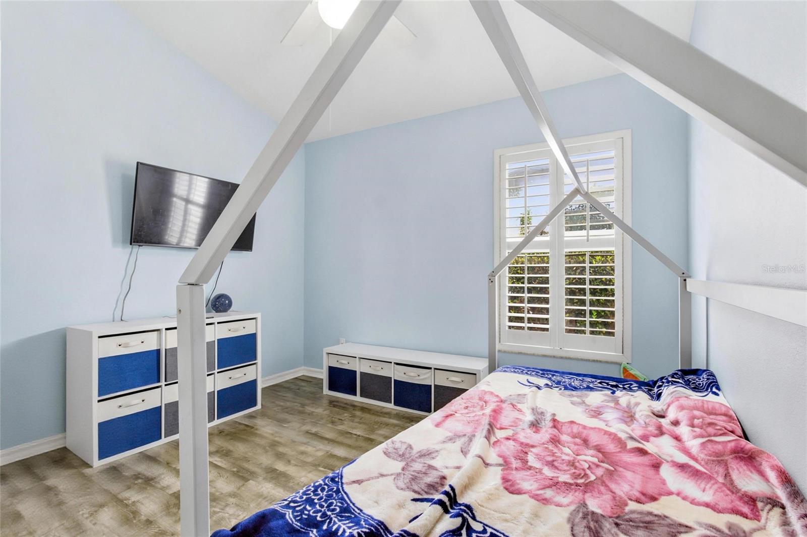 VILLAROSA PH F - Residential