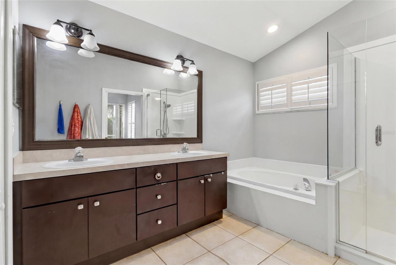 VILLAROSA PH F - Residential