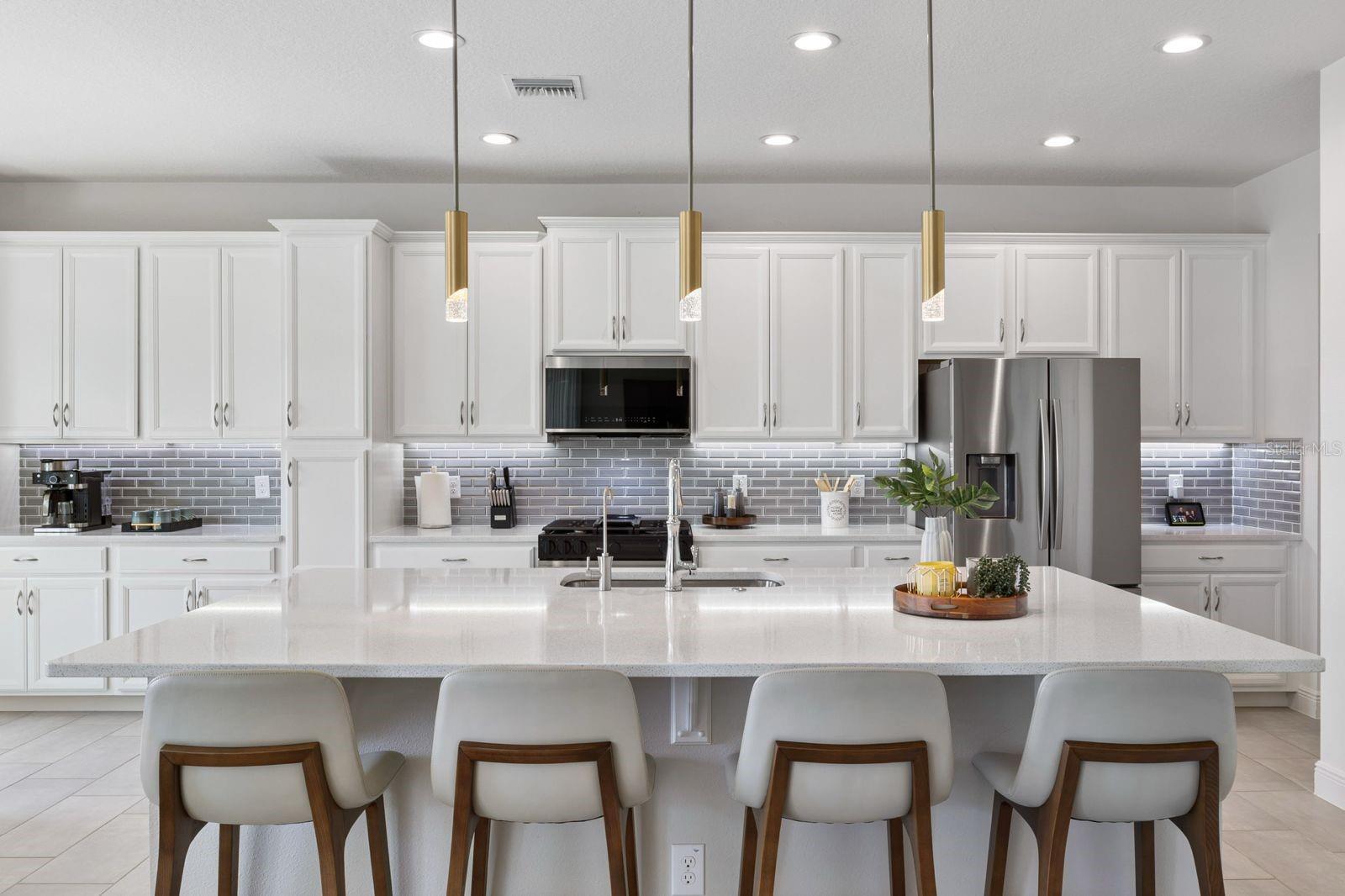 ARDMORE RESERVE PH V - Residential