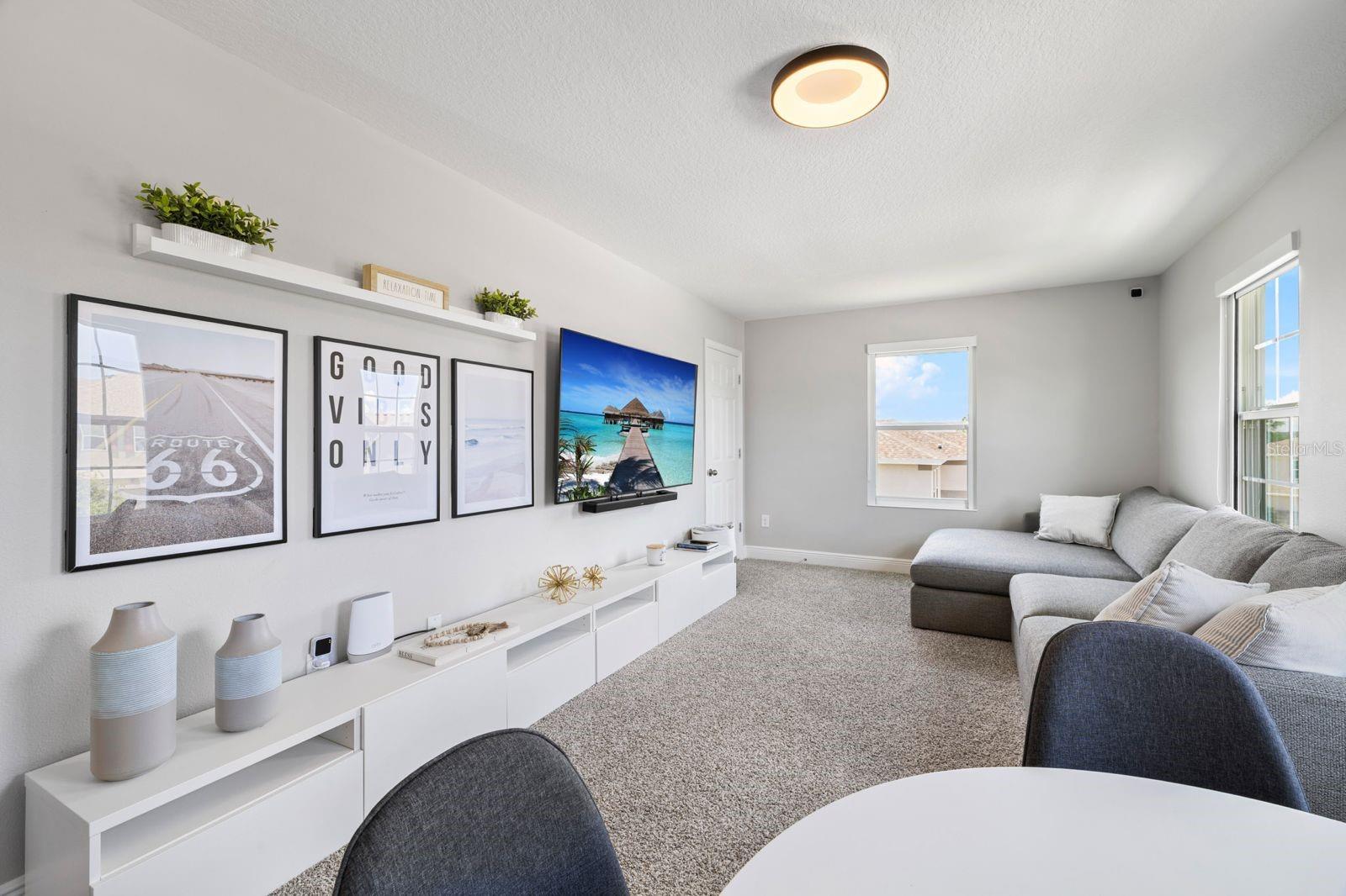 ARDMORE RESERVE PH V - Residential