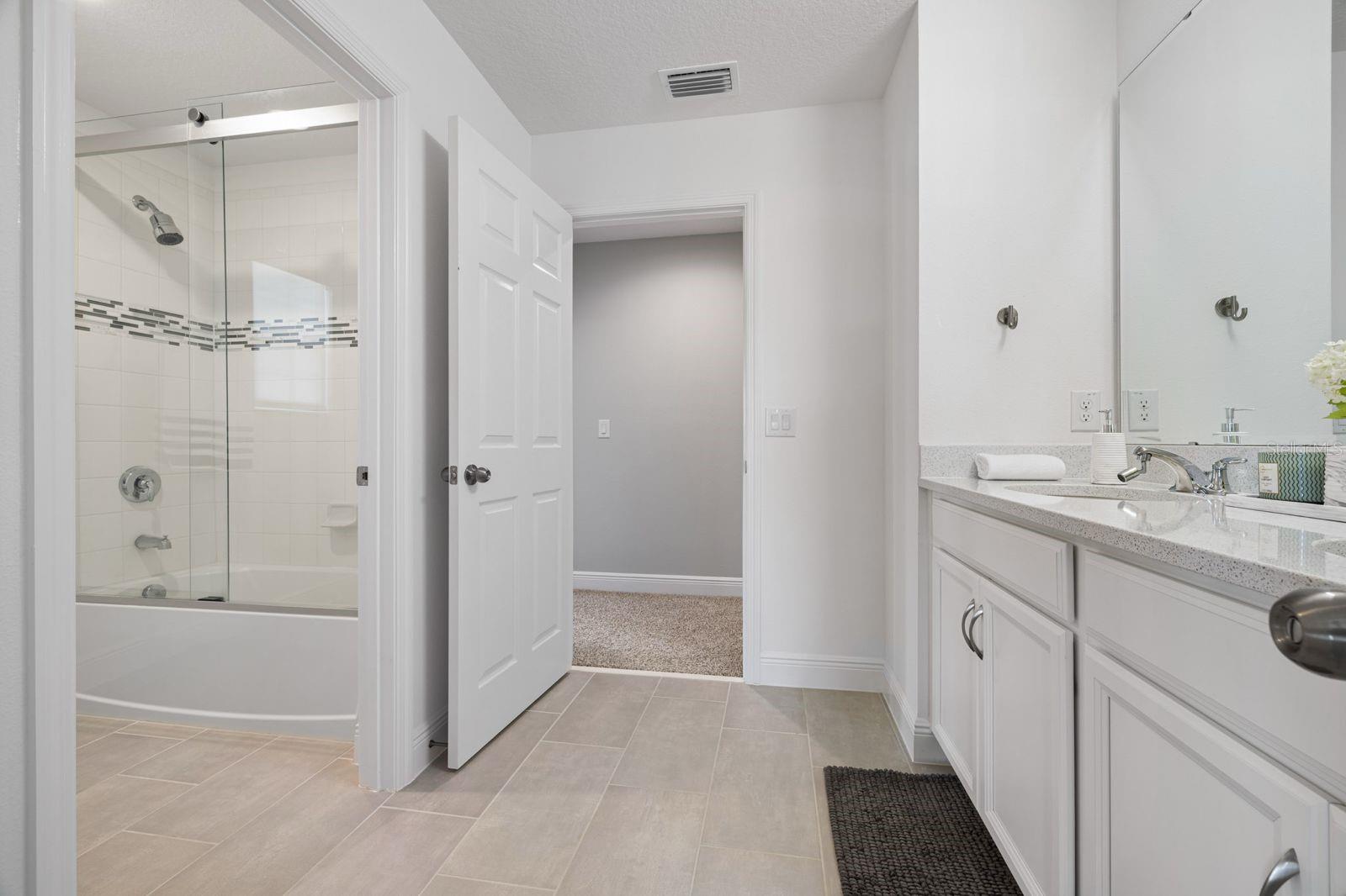 ARDMORE RESERVE PH V - Residential