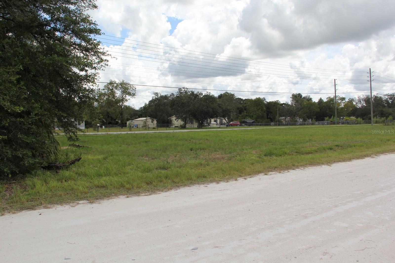 TANGERINE ESTATES - Land