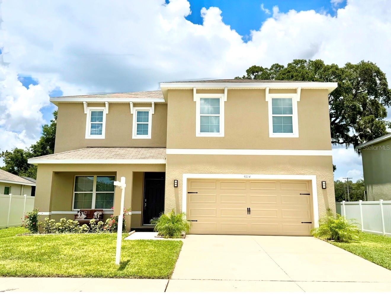 OAK RANCH - Residential