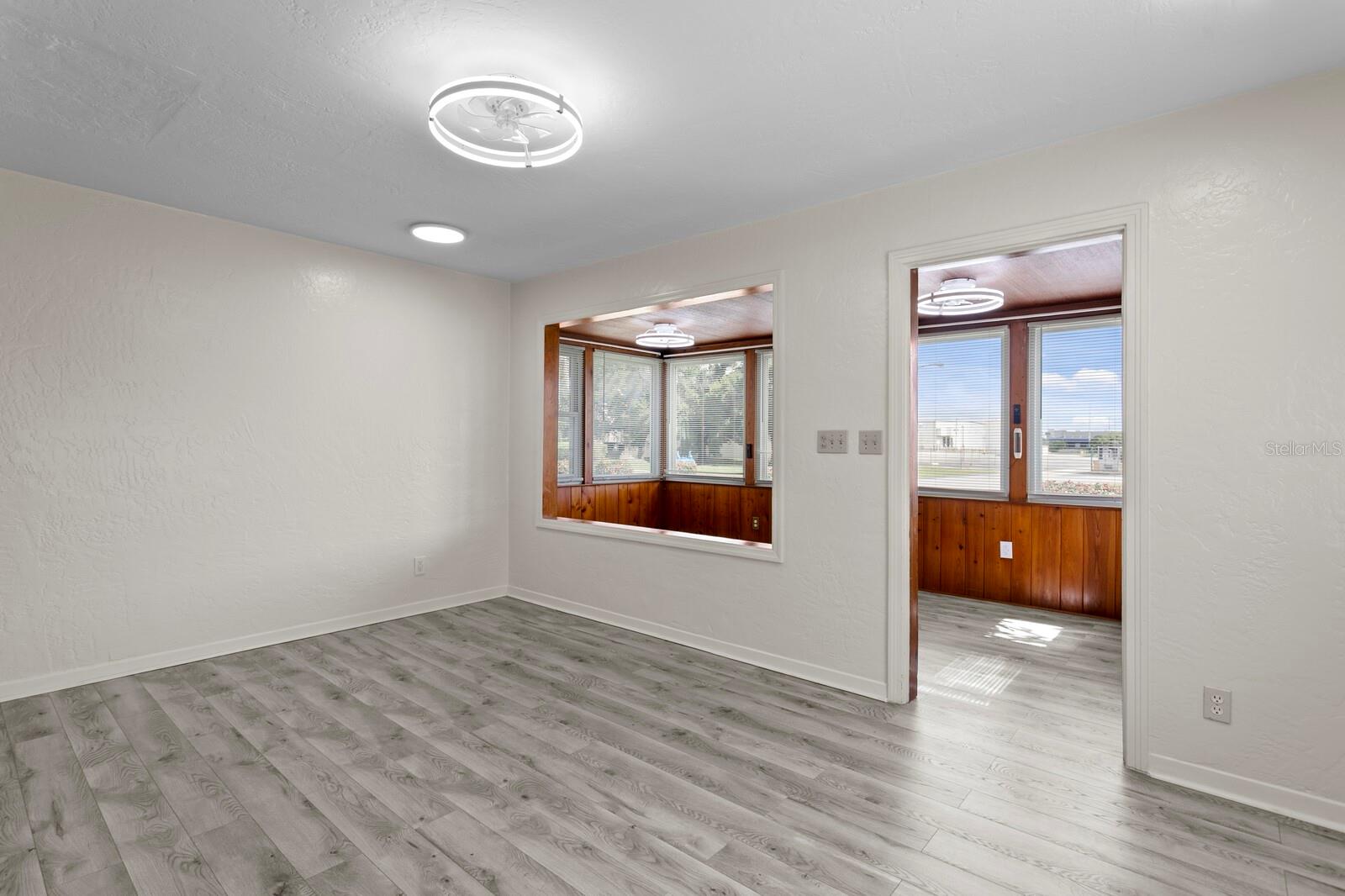 FLORAL VILLA ESTATES - Residential